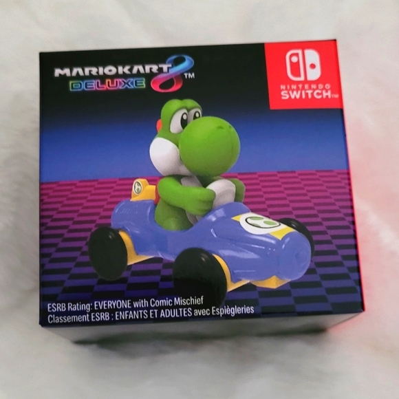 McDonald's 2024 MarioKart 8 Deluxe Nintendo Switch Kid's Toy - Picture 1 of 2
